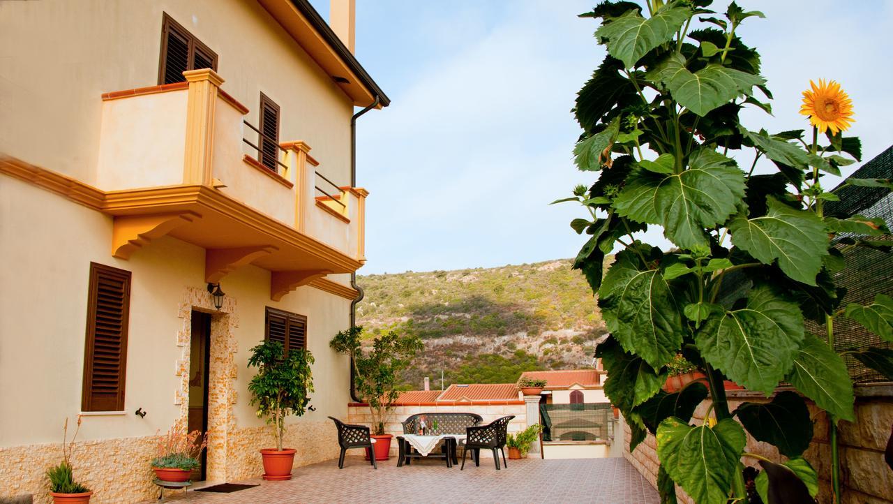 Casa Vacanze Sandalia Bosa Dış mekan fotoğraf